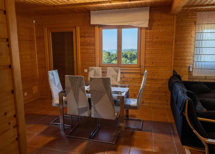 Casa De Madera En